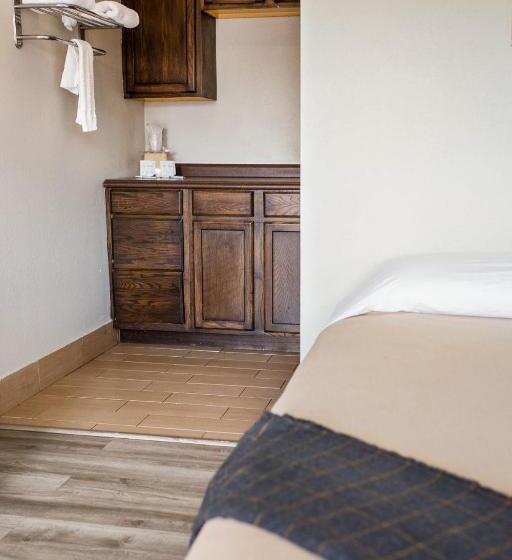 Standard-huone Keittiö, Merit Inn And Suites