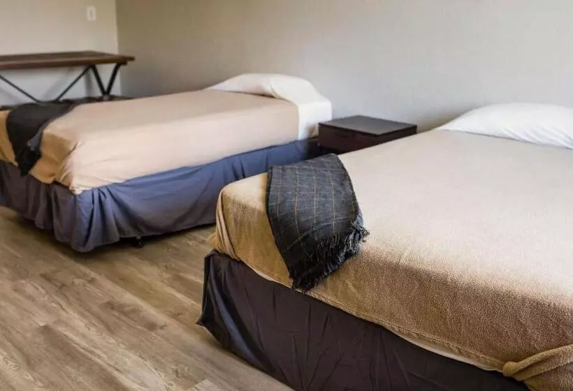 キングサイズベッドのデラックススイート, Merit Inn And Suites