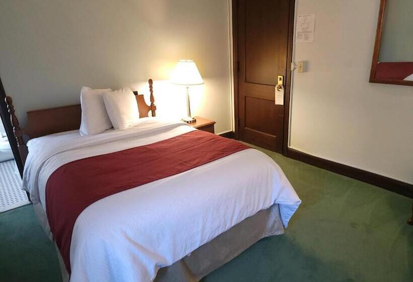 חדר סטנדרט מיטה זוגית, Penn Wells