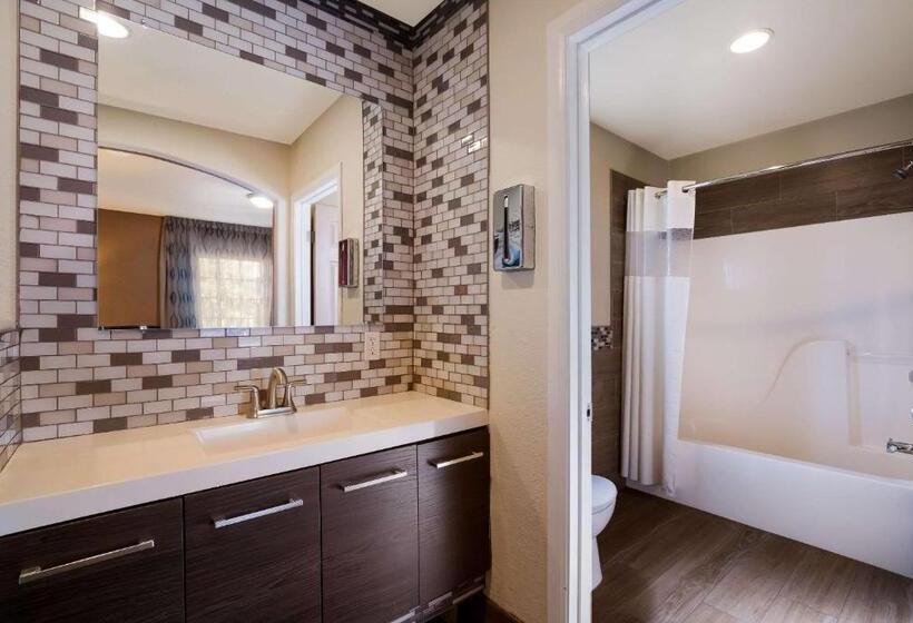 Стандартный Номер Кровать Кинг, Rodeway Inn Near Coachella