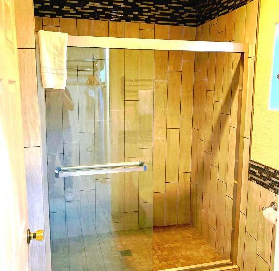 غرفة قياسية سرير كينج, Rodeway Inn Near Coachella