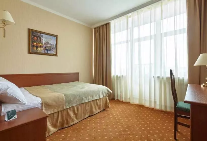 اتاق استاندارد یک نفره, Slavyanka