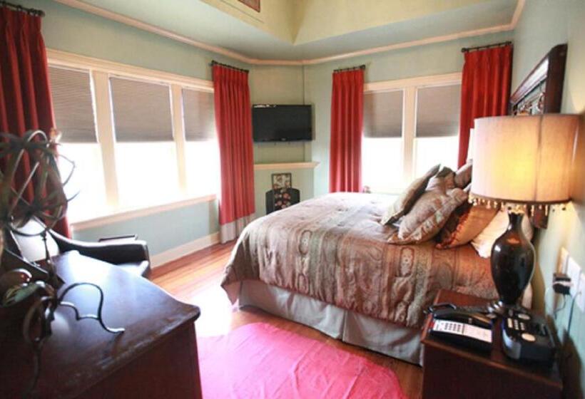 Büyük Çift Kişilik Yataklı Delüks Oda, The Campbell