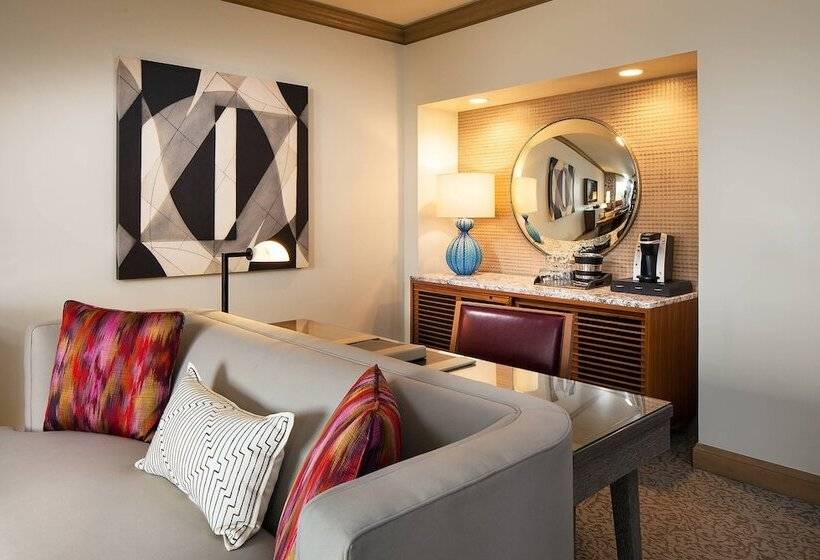 جناح مطل على ملعب الجولف, The Canyon Suites At The Phoenician, A Luxury Collection Resort, Scottsdale