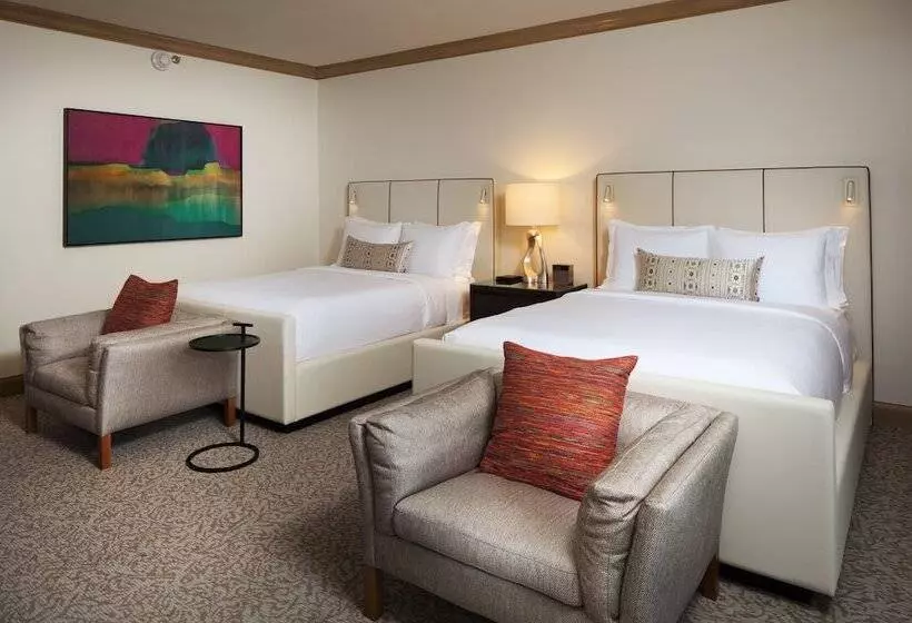 ２ダブルベッドのスタンダードルーム, The Canyon Suites At The Phoenician, A Luxury Collection Resort, Scottsdale