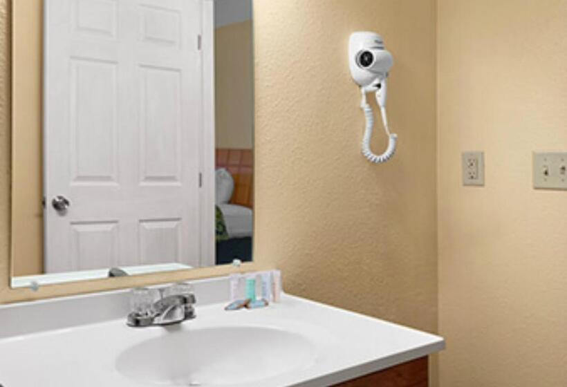 غرفة قياسية, Travelodge By Wyndham Clovis