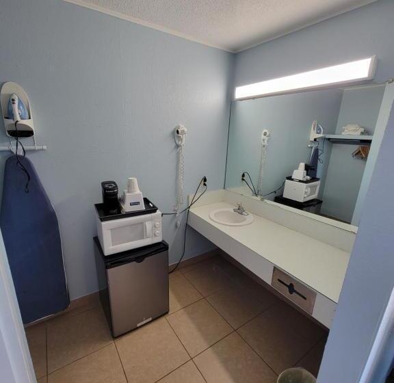 غرفة قياسية سرير كينج, Travelodge By Wyndham Clovis