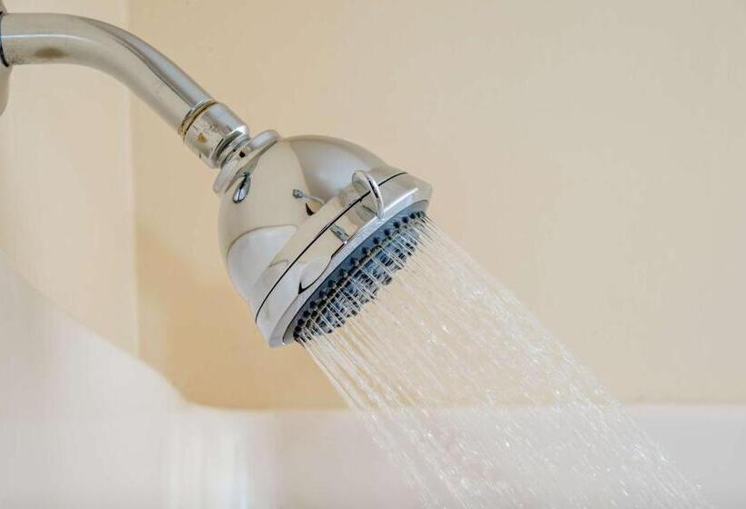 חדר סטנדרט עם מיטת קינג, Travelodge By Wyndham Hemet Ca