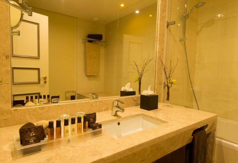 Номер Стандарт Вид на Бассейн, Vila Gale Collection Palacio Dos Arcos