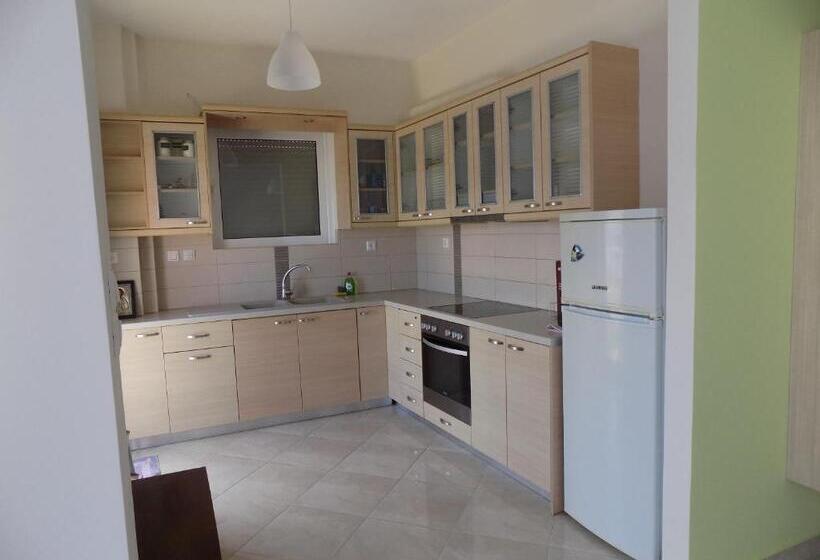 شقة غرفة نوم واحدة ذات إطلالة جانبية على البحر, Marilyn Apartments