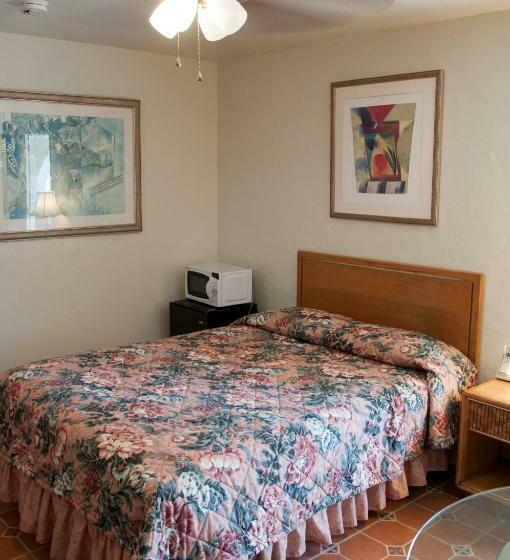 غرفة قياسية, Mission Bell Motel