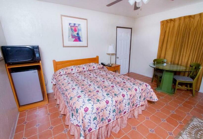 غرفة قياسية, Mission Bell Motel