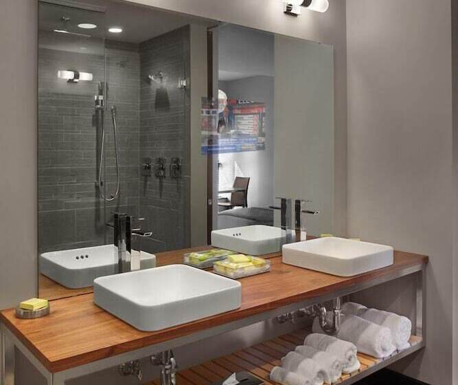 جناح ديلوكس, St Paul Hotel Wooster