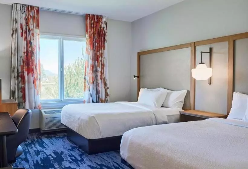 身障者適用スタンダードルーム, Fairfield Inn & Suites Burlington