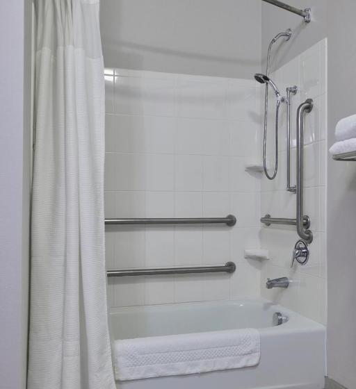 غرفة قياسية لذوى الاحتياجات الخاصة, Fairfield Inn & Suites Burlington