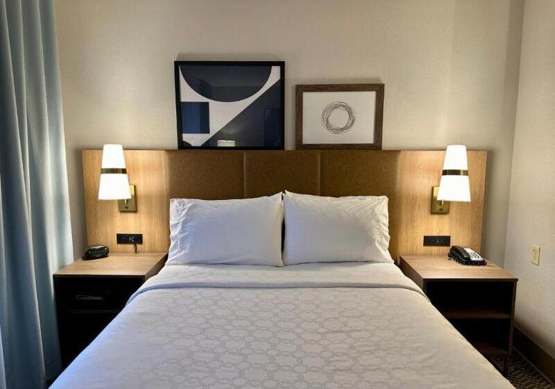 جناح سرير كينج, Best Western Shelby Inn & Suites