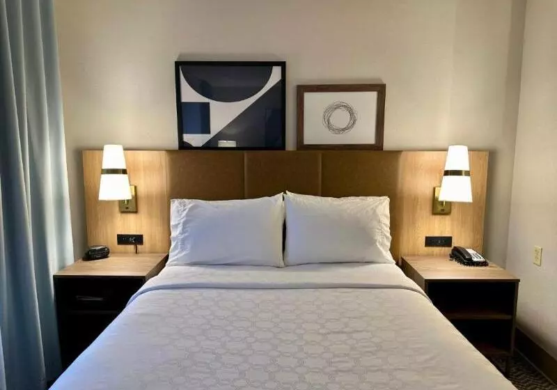 キングサイズベッドのスイートルーム, Best Western Shelby Inn & Suites