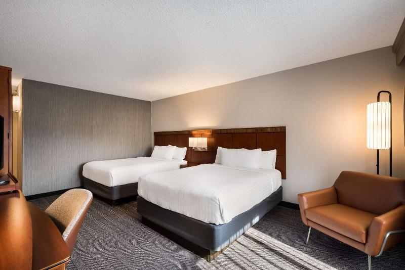 스탠다드 룸 킹사이즈 침대, Holiday Inn Resort Deadwood Mountain Grand, An Ihg