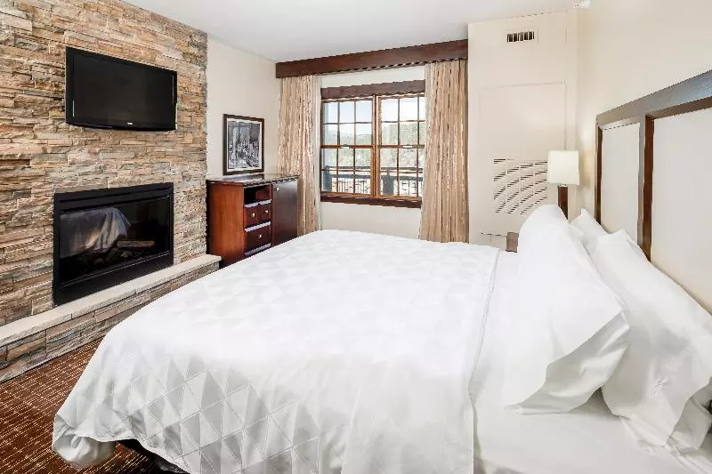 スイート, Holiday Inn Resort Deadwood Mountain Grand, An Ihg