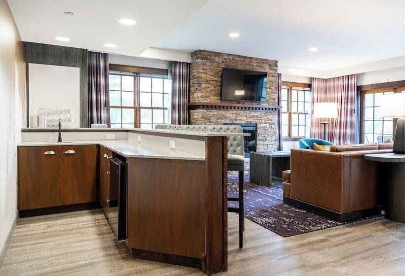 스위트, Holiday Inn Resort Deadwood Mountain Grand, An Ihg