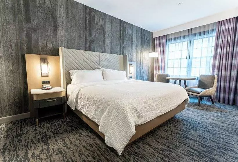 ダブルベッドスタンダードルーム, Holiday Inn Resort Deadwood Mountain Grand, An Ihg