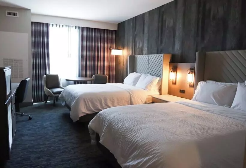 ２ダブルベッドのスタンダードルーム, Holiday Inn Resort Deadwood Mountain Grand, An Ihg