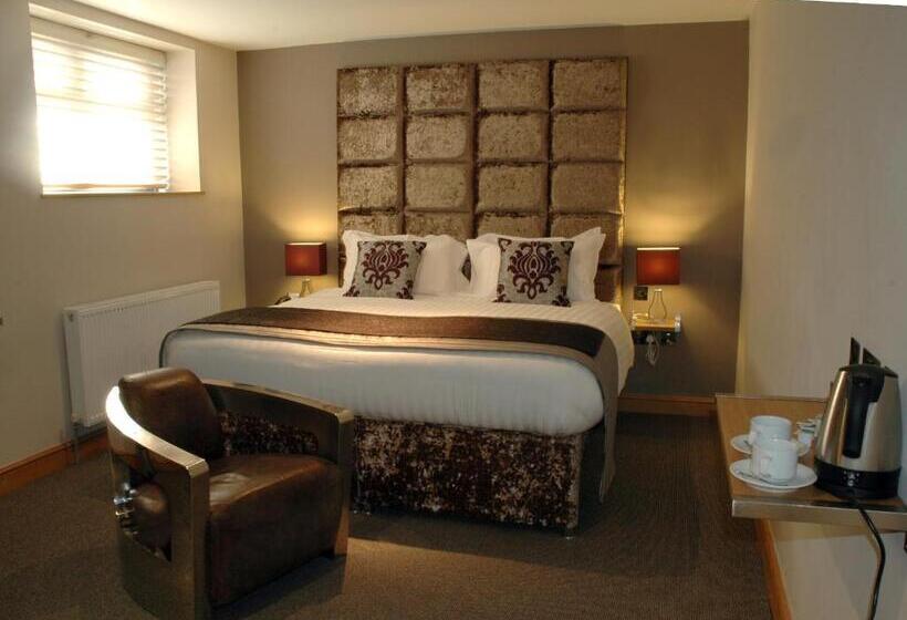 חדר דלוקס לארבעה, Homestay Hotel Heathrow