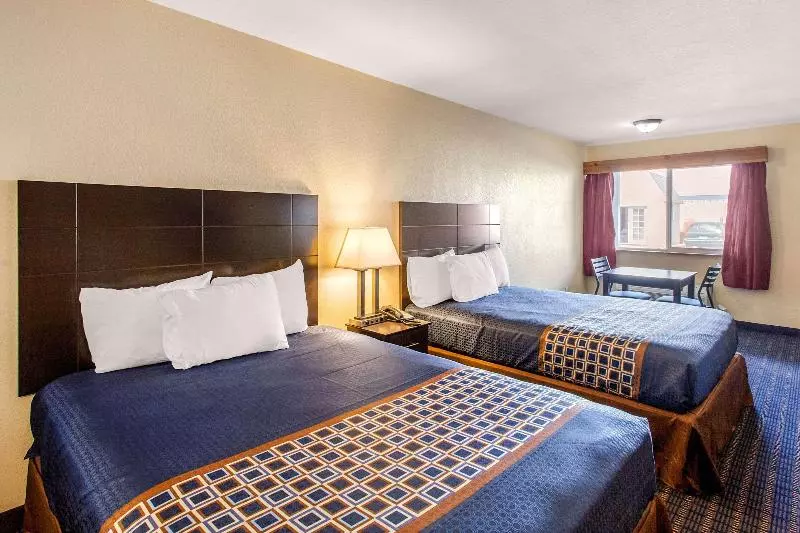 デラックスの４人部屋, Homestay Hotel Heathrow