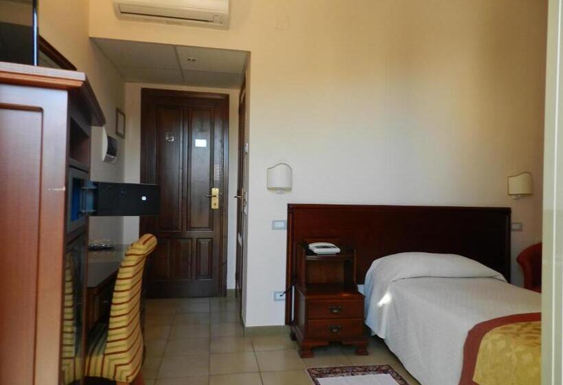 غرفة قياسية فردية, Il Mulino