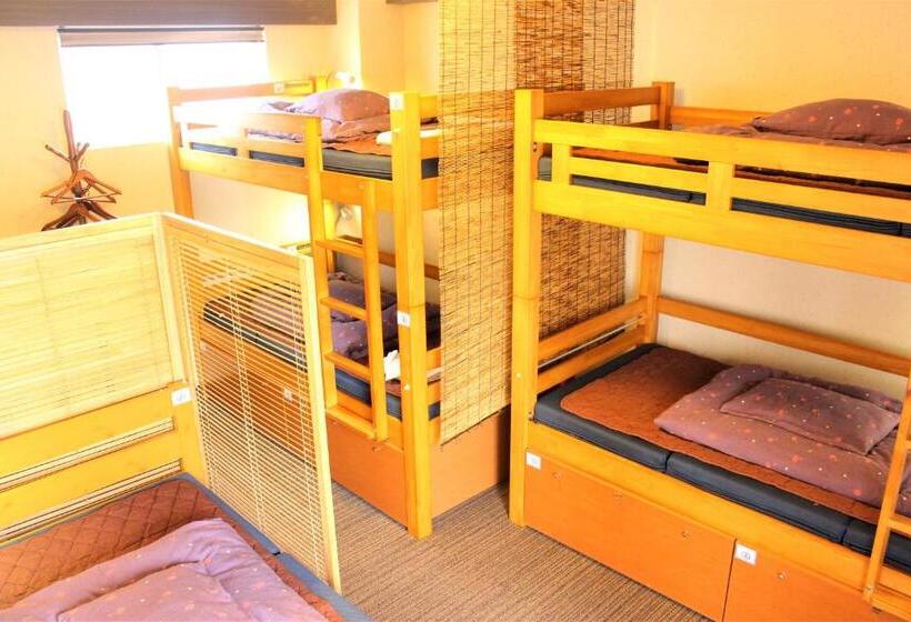 Кровать в Общей Комнате, K S House Tokyo Oasis   Quality Hostel In Asakusa