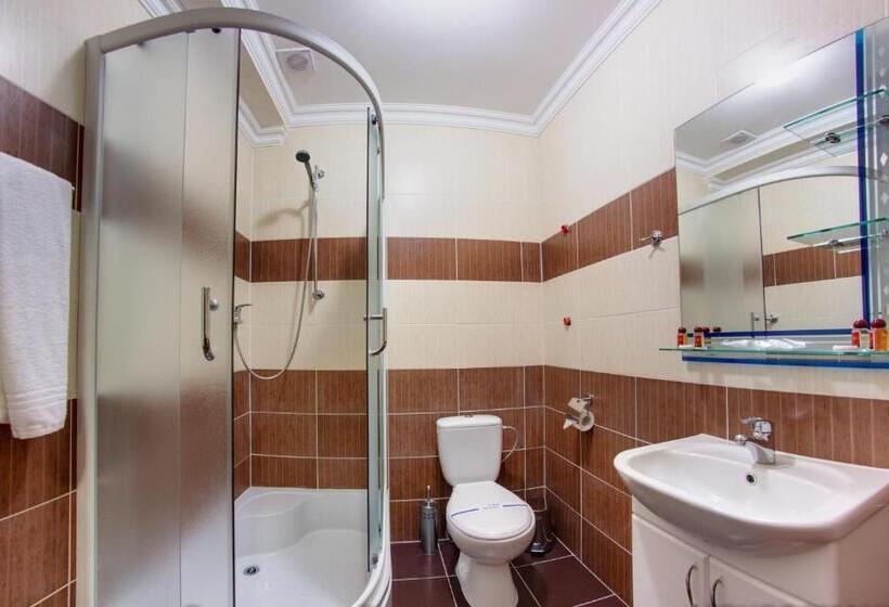 Pokój Klasyczny, Pirosmani