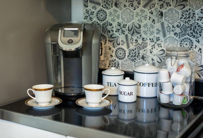 בית, 3 חדרי שינה, Apple Tree Inn