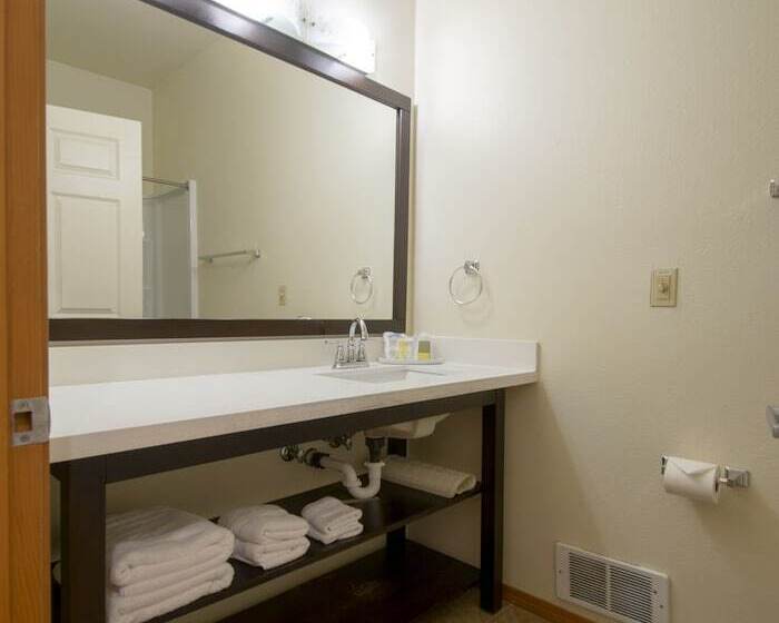 جناح, Sunrise Inn