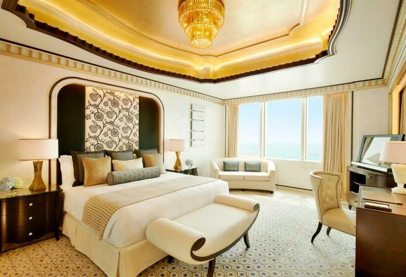 جناح دور أخير, The St. Regis Abu Dhabi