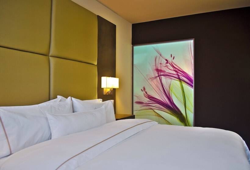 Номер Deluxe, The Westin Panama