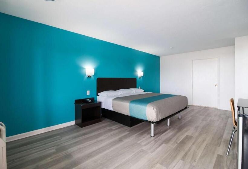 장애인을 위한 킹사이즈 침대 스탠다드 룸, Motel 6 Metropolis, Il