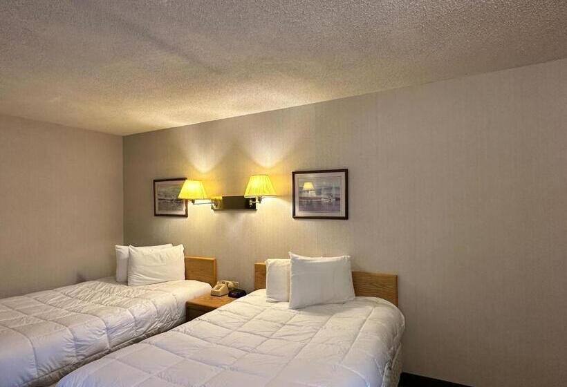 חדר סטנדרט שתי מיטות זוגיות, Maple Leaf Inn Lake Placid