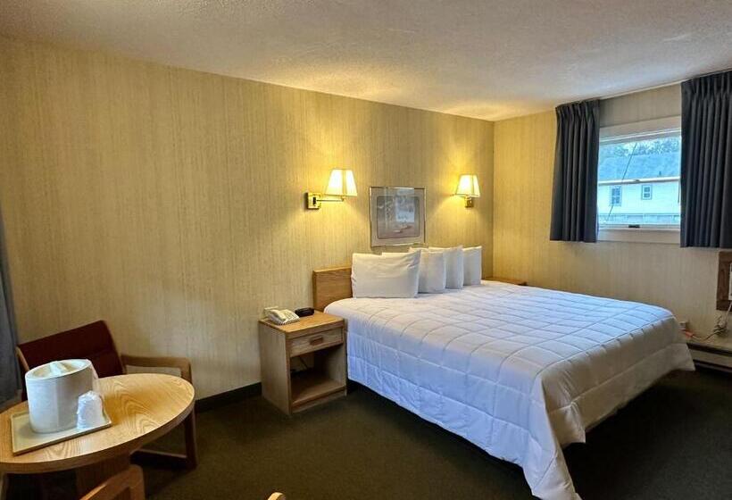 חדר סטנדרט עם מיטת קינג, Maple Leaf Inn Lake Placid