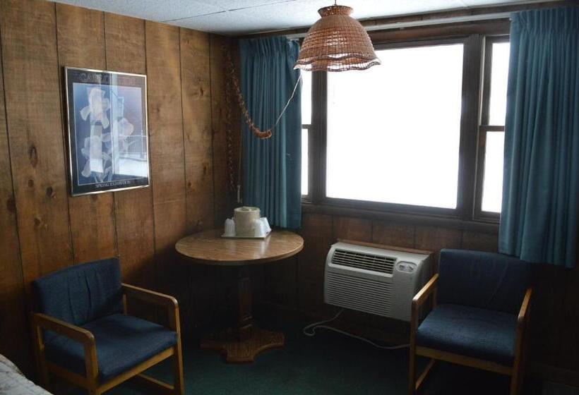 חדר סטנדרט שתי מיטות זוגיות, Maple Leaf Inn Lake Placid