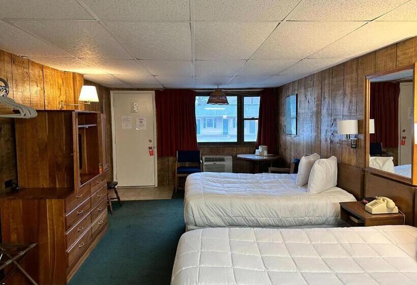 חדר סטנדרט שתי מיטות זוגיות, Maple Leaf Inn Lake Placid