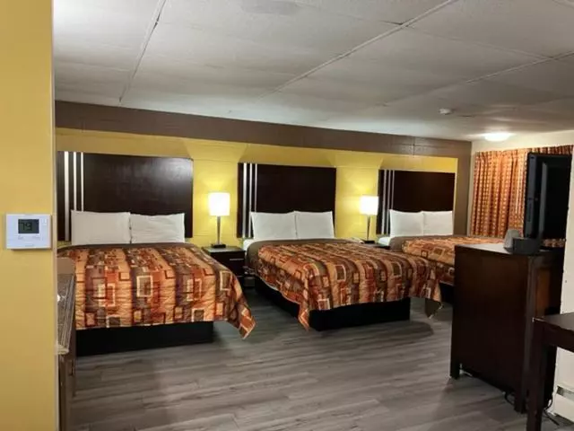 ファミリールーム, Scottish Inns Tonawanda