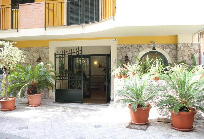 Апартаменты 2 Спальни, Le Tartarughe Apart