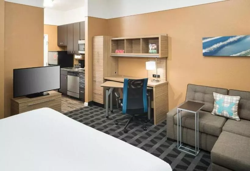 キングサイドベッドのスタンダードワンルーム, Towneplace Suites By Marriott Panama City