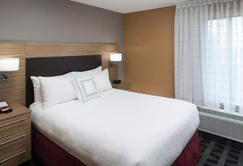 キングサイドベッドのスタンダードワンルーム, Towneplace Suites By Marriott Panama City