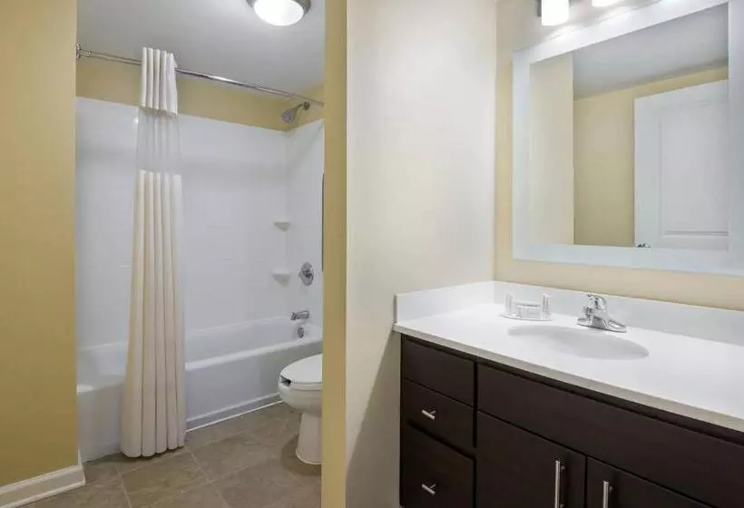 スタンダードスタジオ, Towneplace Suites Pensacola