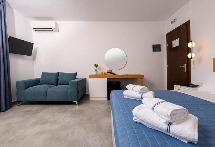 غرفة عائلية, Aethria