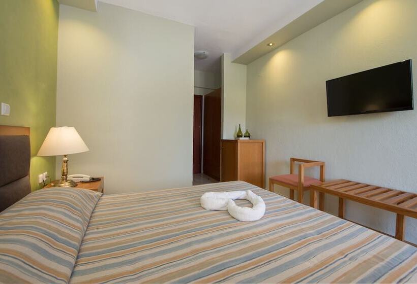 غرفة قياسية فردية, Aethria