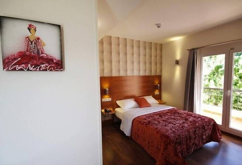 Номер Superior с Террасой, Boutique Villa Erina By Bossh Hotels   Adults Recommended