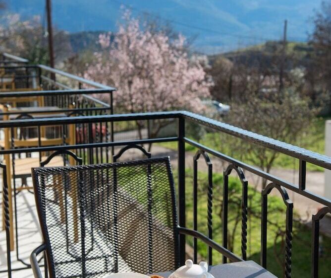 חדר סופריור, Kastraki