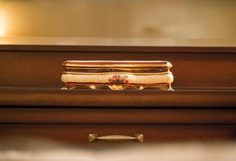 חדר סטנדרט, Kastraki